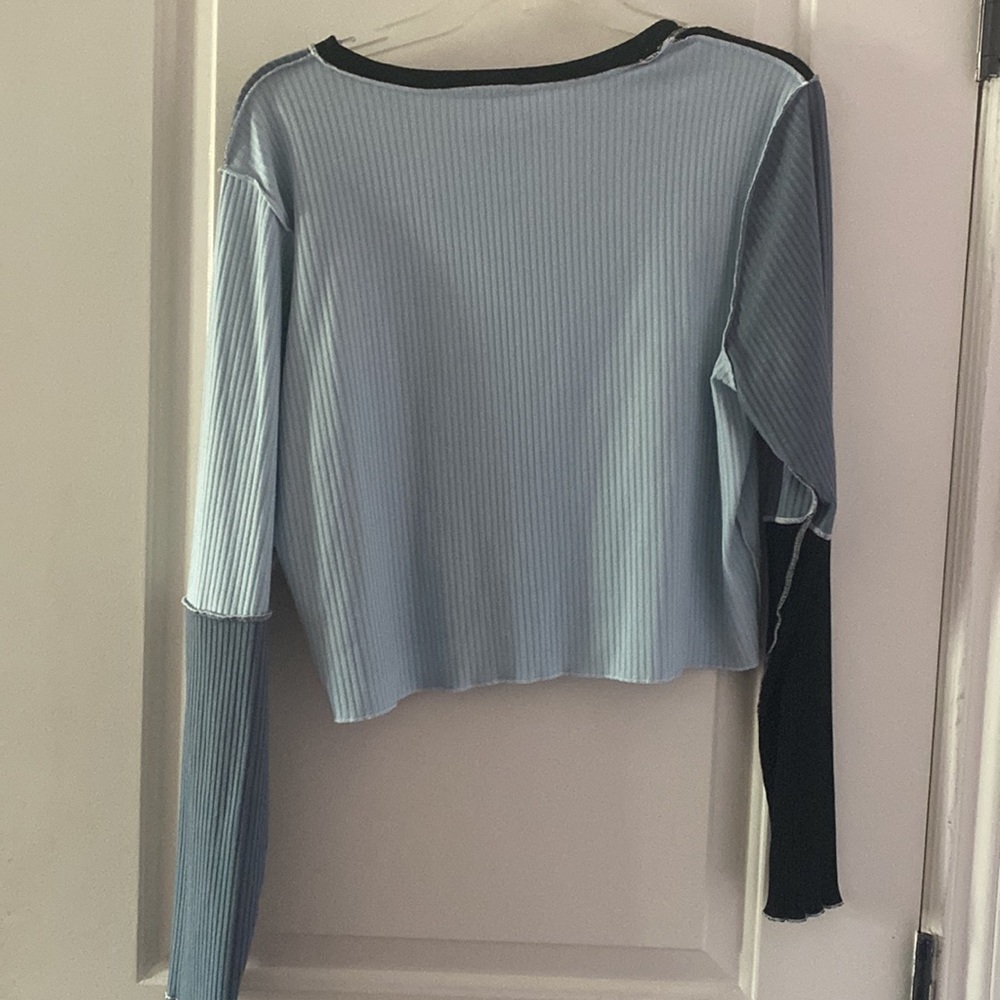 Cut & Sew Panel Ribbed Tee - Picture 2 of 3